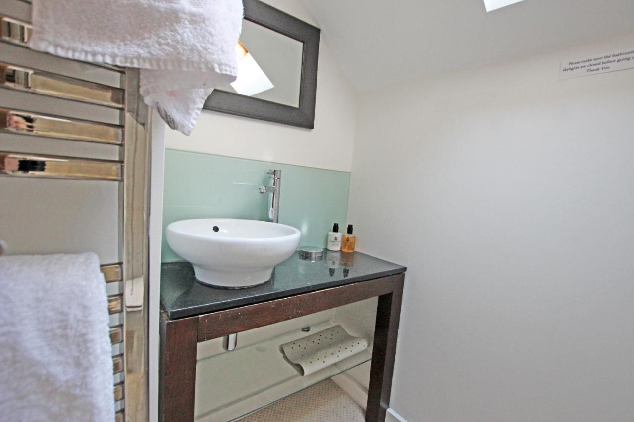 Grooms Cottage Alkham Екстериор снимка